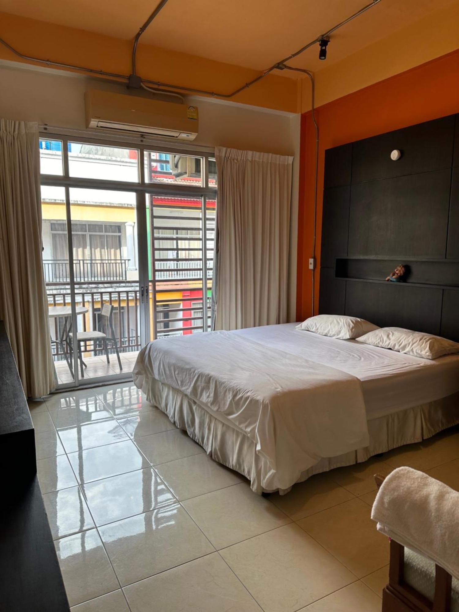 Cozy Place Patong Exterior photo
